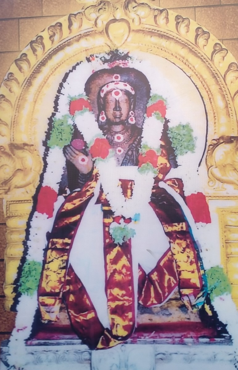 Adi Vinayagar or Naramukha Ganapathi temple of Thilatharpanpuri at Koothanur,Tamilnadu