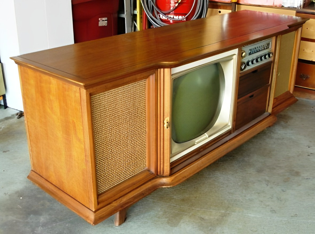 Curtis Mathes, Made in Texas, Turntables, Radios, Televisions, and