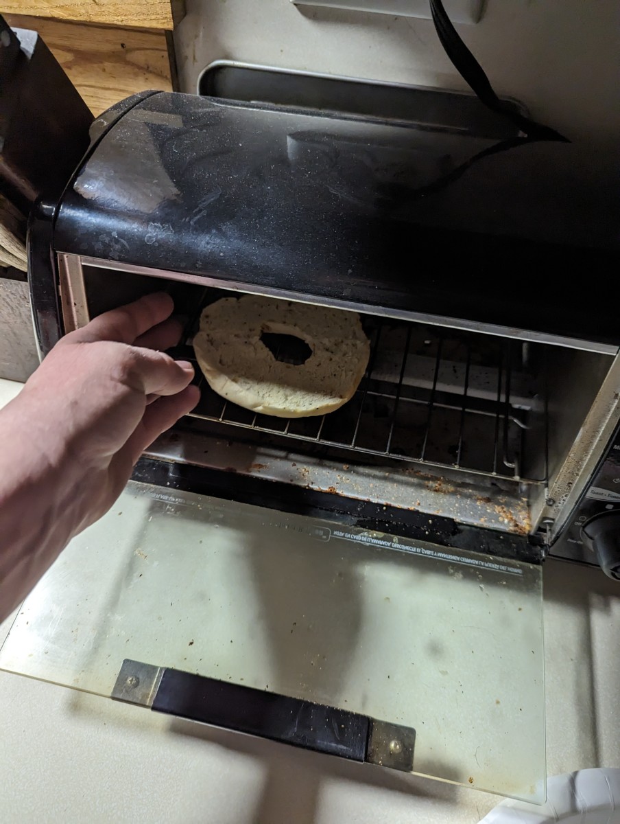 Bubba's Sliced Bagels Onion Flavored HubPages