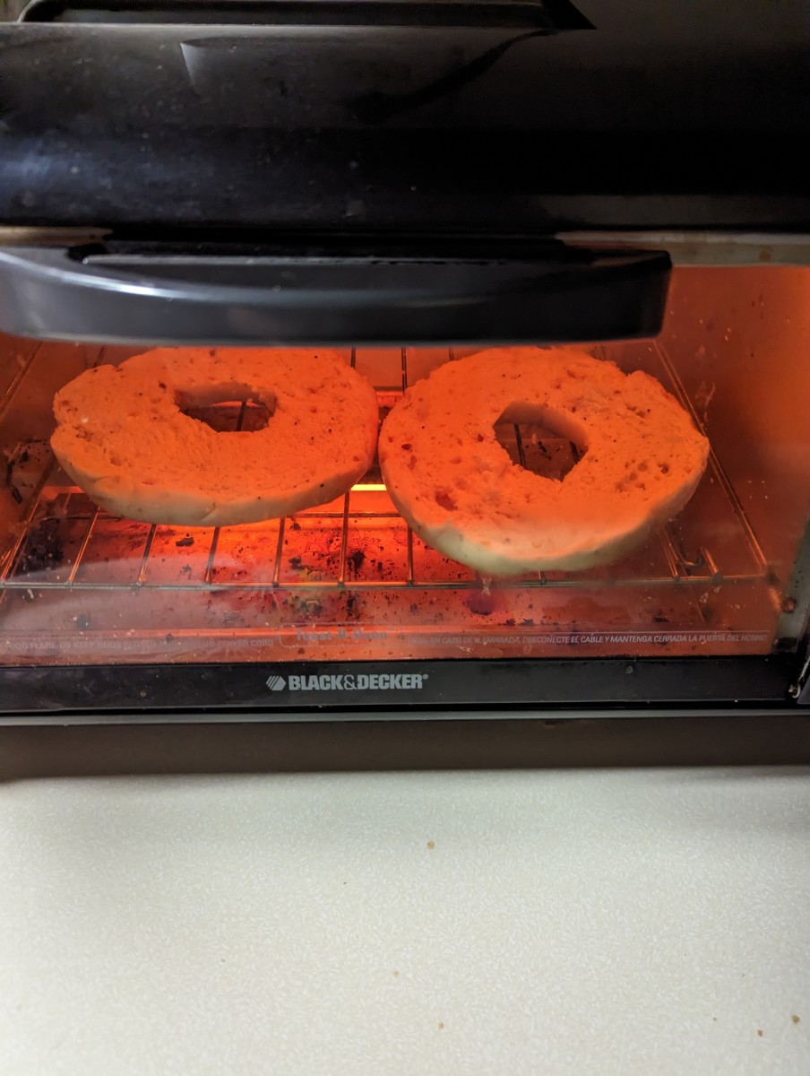 Bubba's Sliced Bagels Onion Flavored HubPages