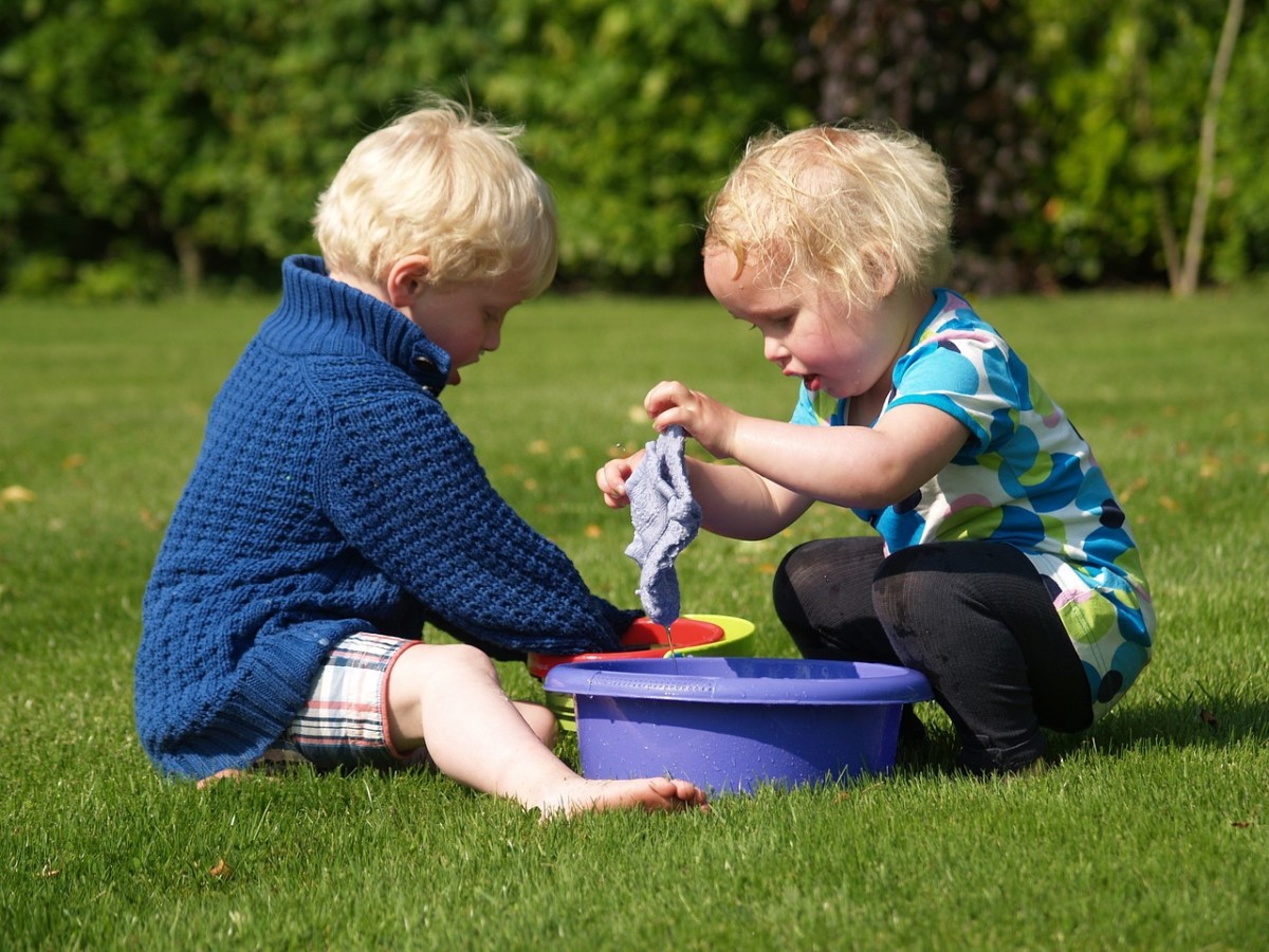 33 Reasons to Choose a Play-Based Preschool, Not an Academic One