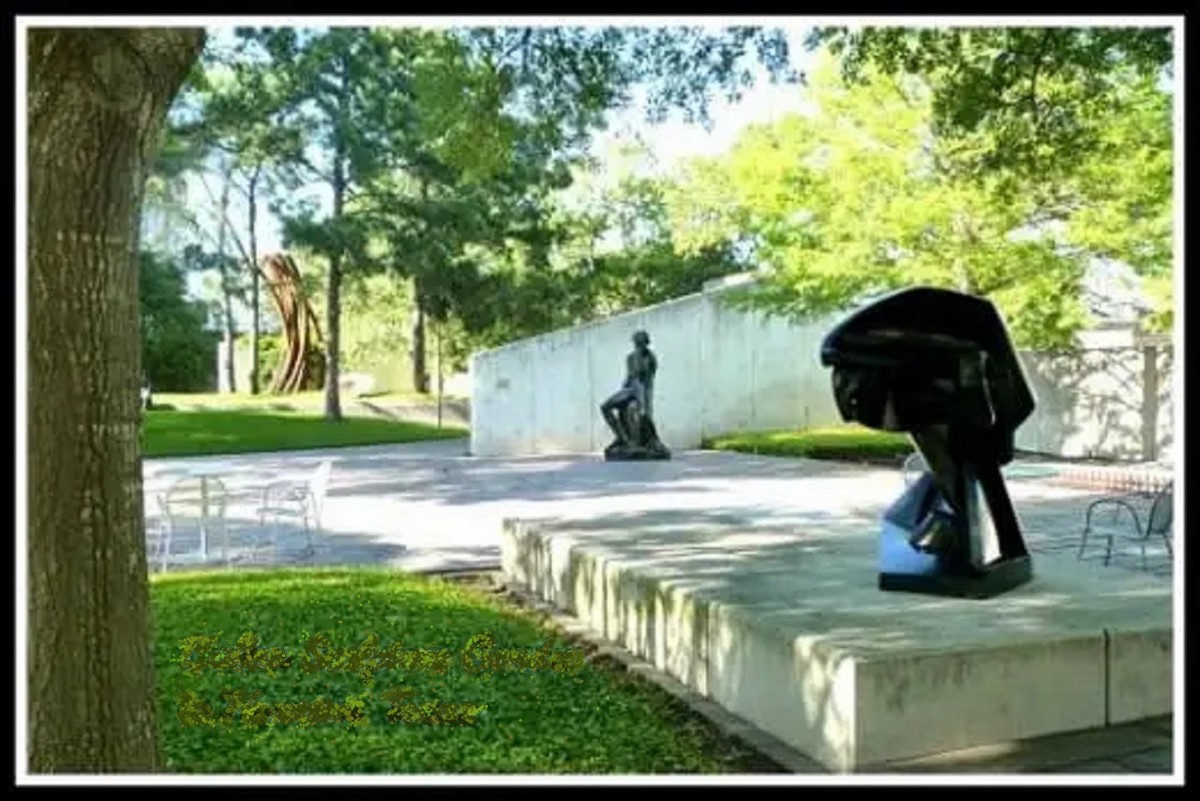 View the Amazing Cullen Sculpture Garden in Houston in Photos