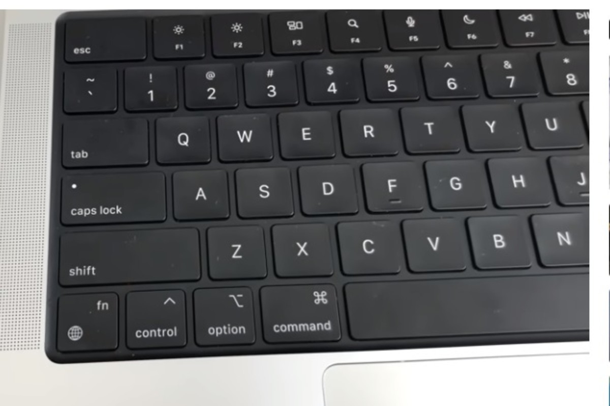 Mac Computer and 57 Keyboard Shortcut Keys You Should Know