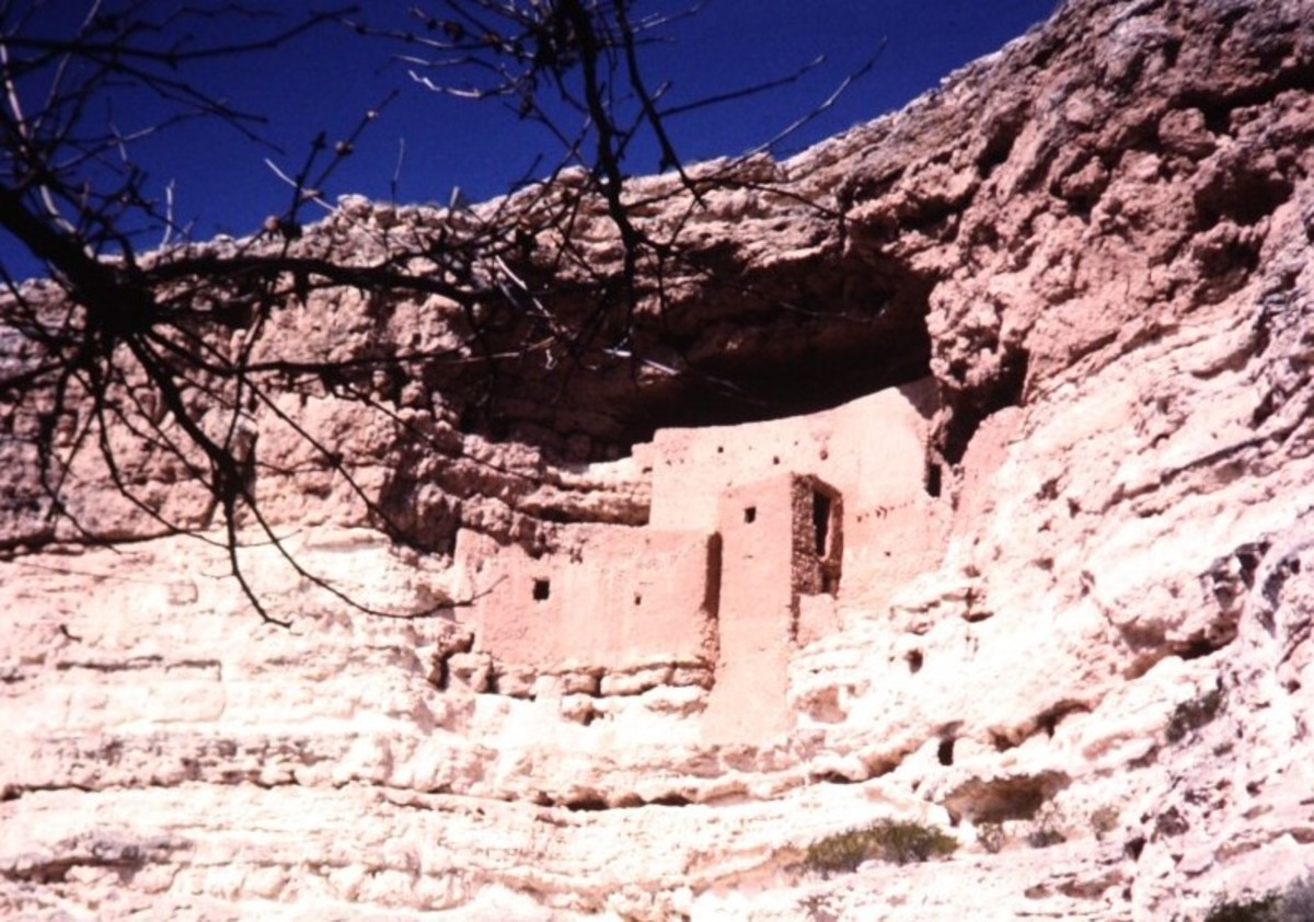 Montezuma Castle National Monument: Arizona Highrise Life in 700 AD
