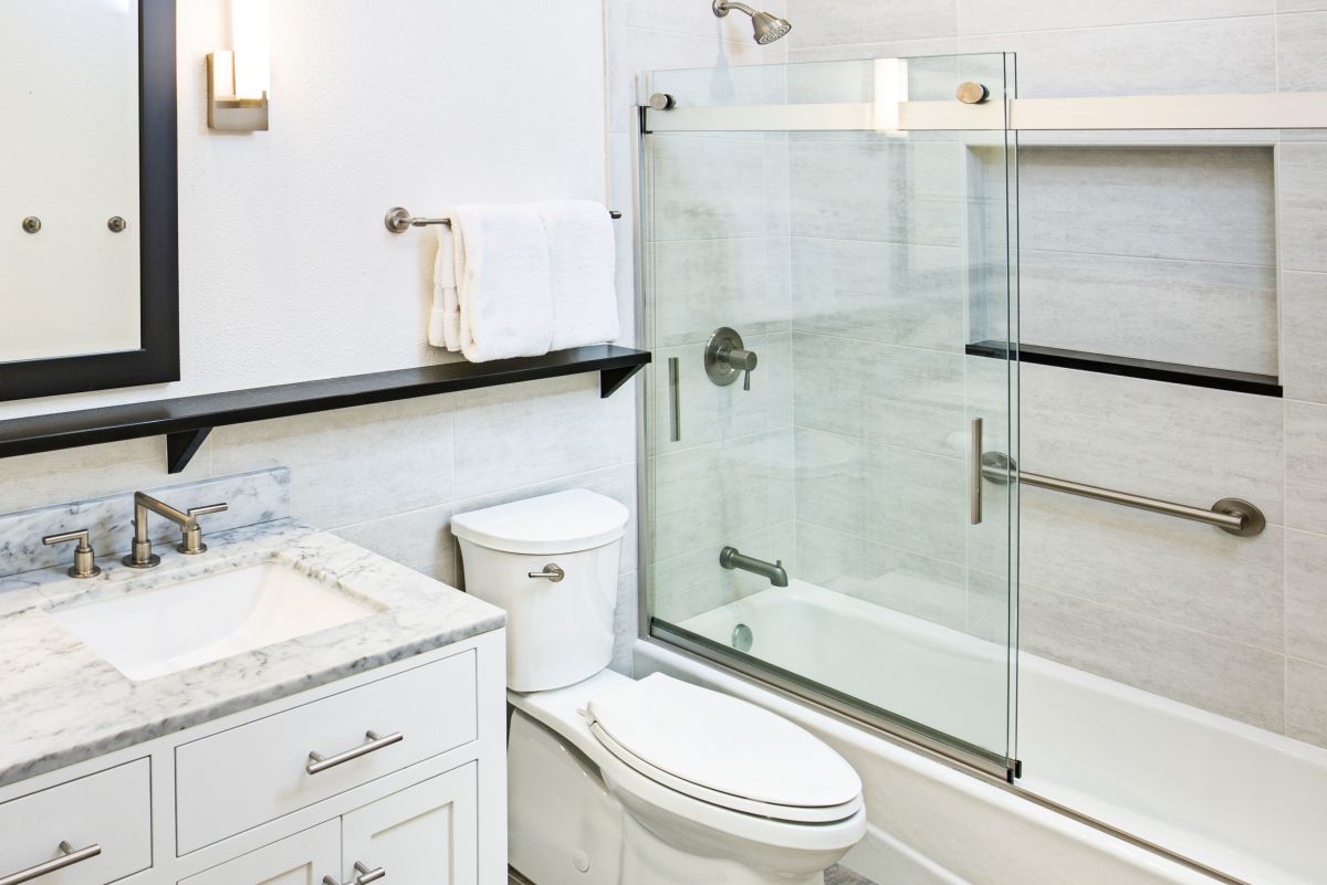How to Install a Bathtub Shower Door: Step-by-Step Guide