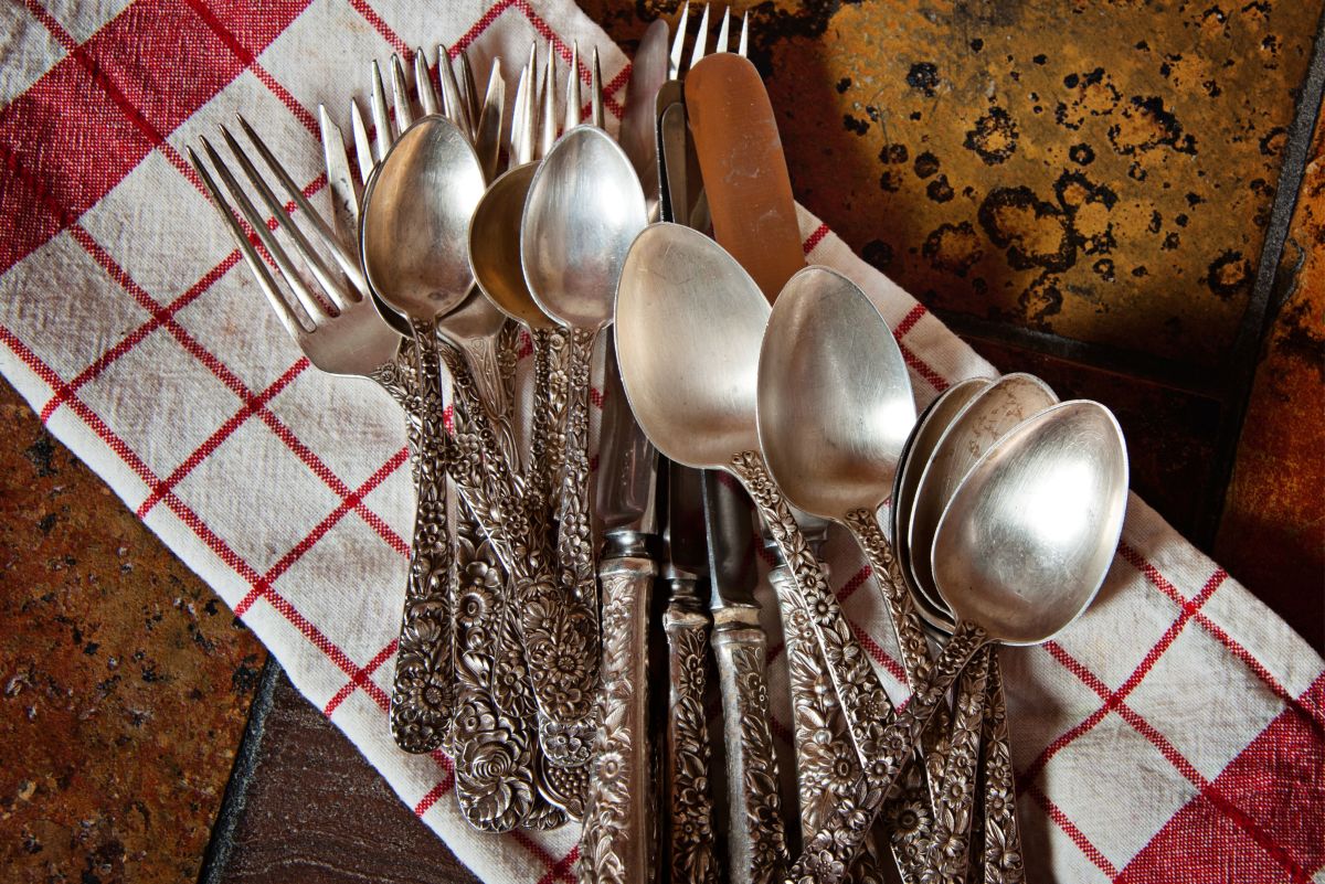 Can You Wash Sterling Silver Or Silverware In The Dishwasher Dengarden