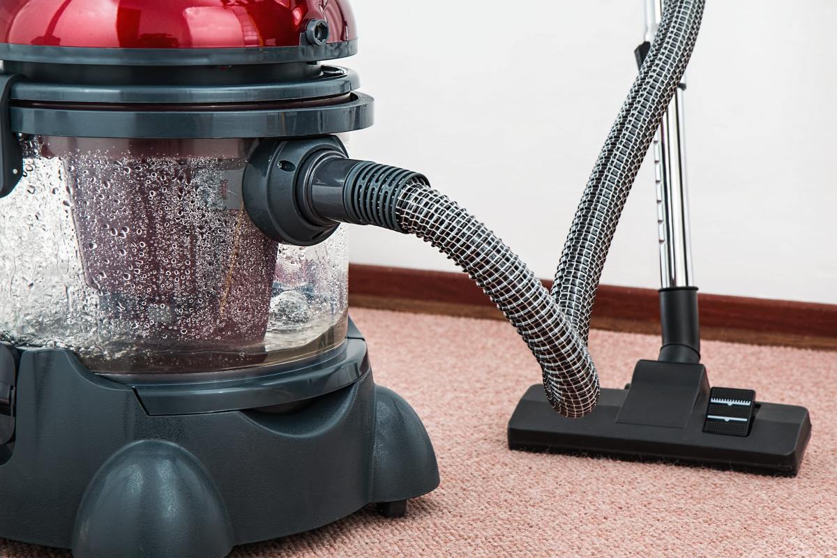 How to Use a Rug Doctor Steam Cleaner