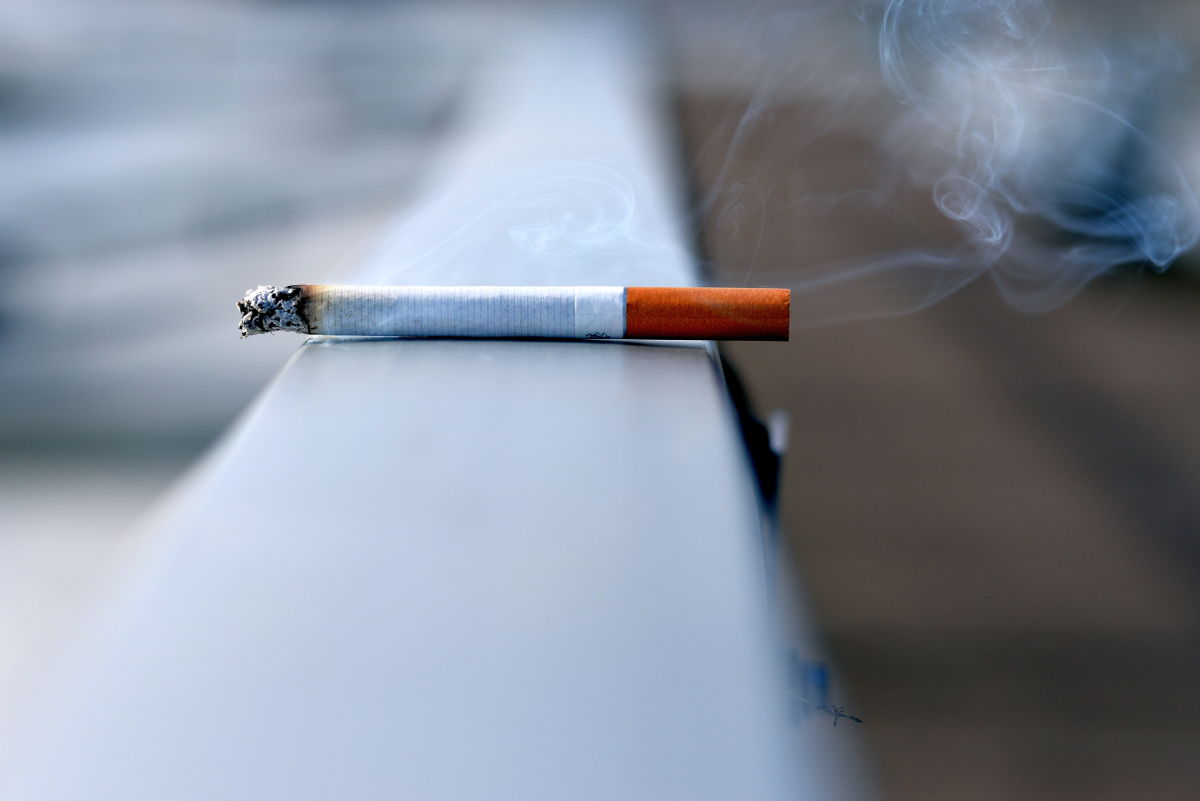 8 Easy Ways to Get Rid of Cigarette Smoke Smell for Good