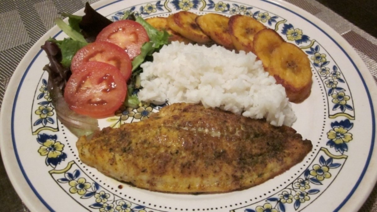 Easy Recipe for Curry Catfish: A Healthful Seafood Dinner