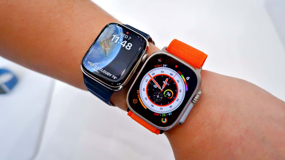 Smartwatch Showdown: Apple Watch 8 vs. Google Pixel Watch Review