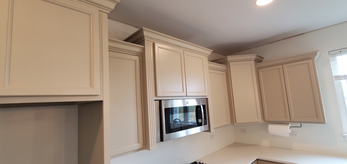 Sherwin-Williams Sandbar (SW 7547) on Cabinets: A Painter’s Color Review