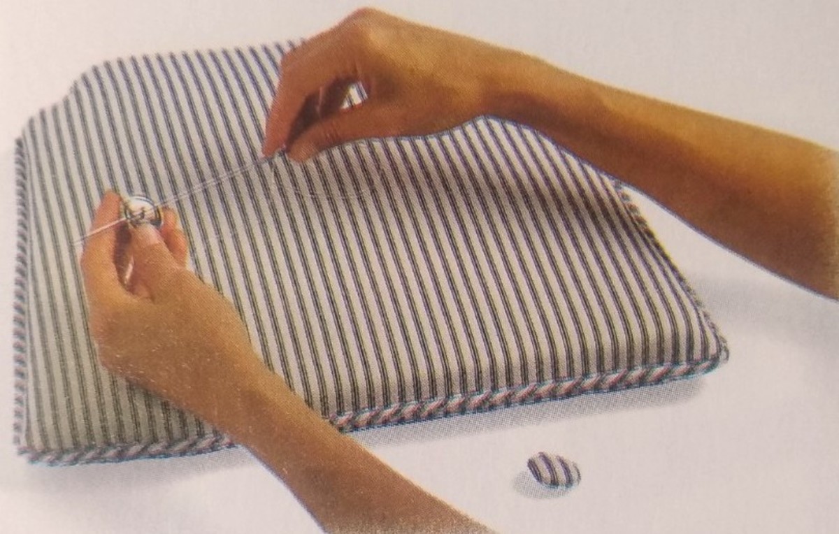 How to Make a Simple Seat Cushion with Buttons and Ties HubPages