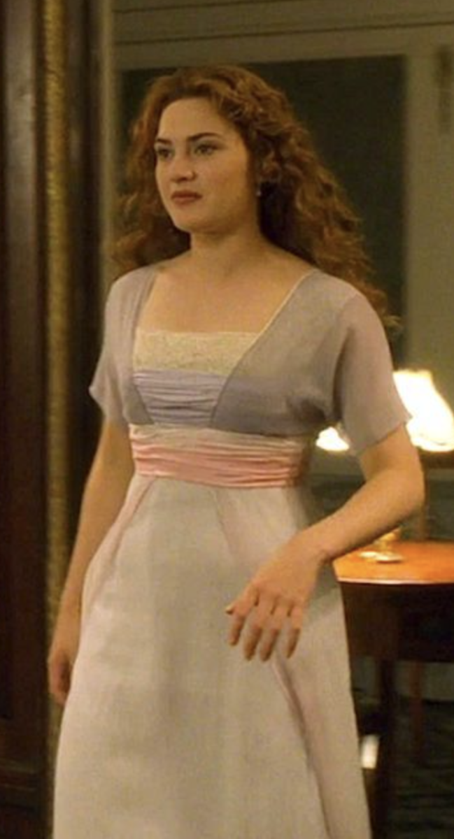 The Top Five Best Costumes Wore by Rose From Titanic - HubPages
