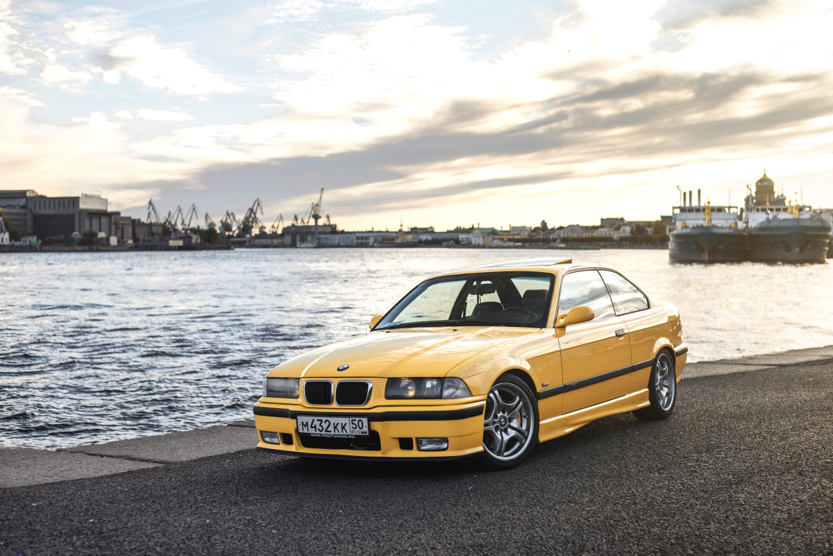 From "Grandpa Car" to Show Stopper: Guy Transforms BMW e36 - HubPages