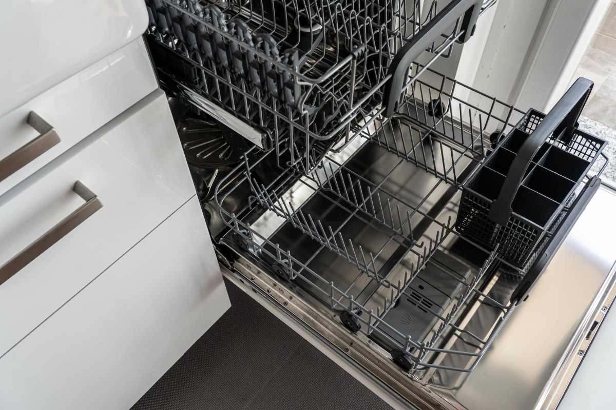 My Experience With an LG Dishwasher, Model LDF7811