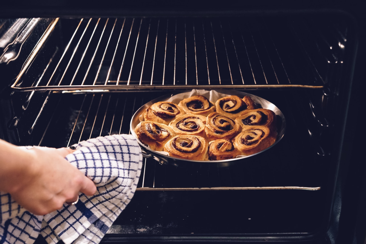 6 Reasons Why Your Gas or Electric Oven Isn't Heating Up