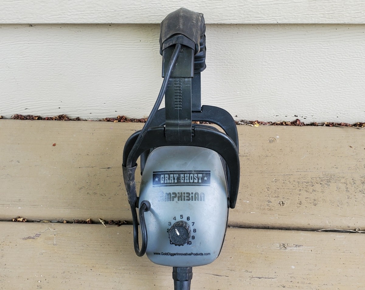 My Review of the Gray Ghost Amphibian Headphones for Metal Detecting