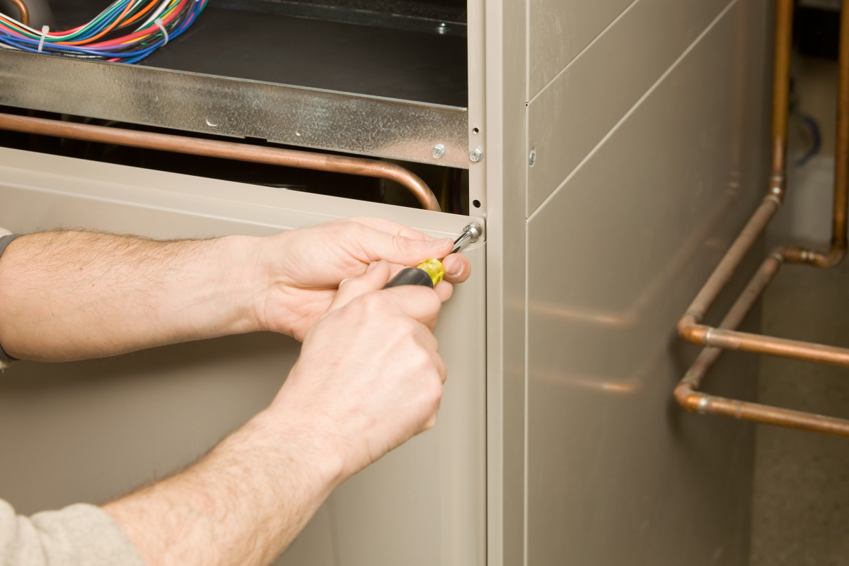 Troubleshooting Common Furnace Problems With an HVAC Expert