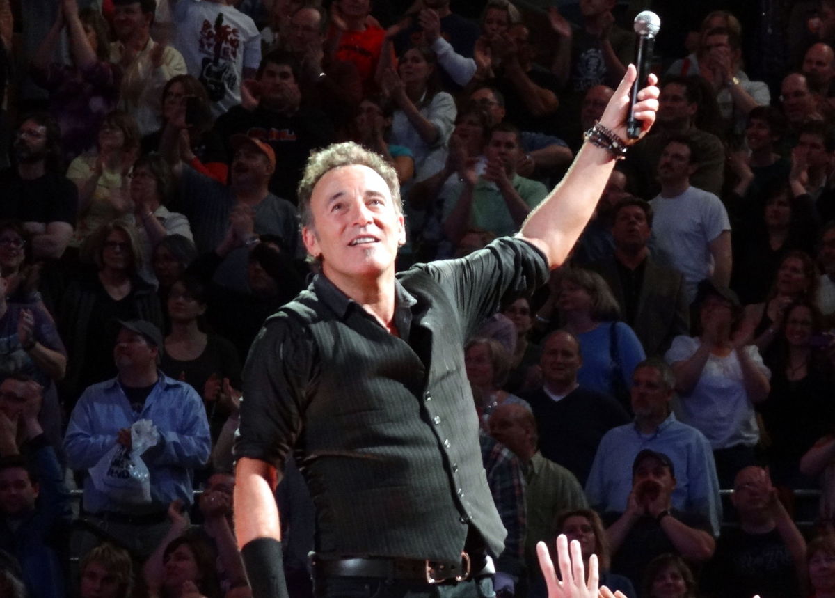 Best Bruce Springsteen Covers by Other Artists