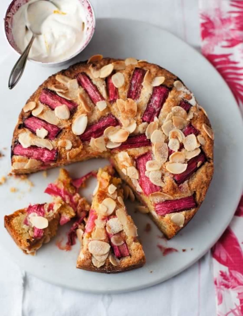 Nine Different Easy Rhubarb Cake Recipes to Try at Home