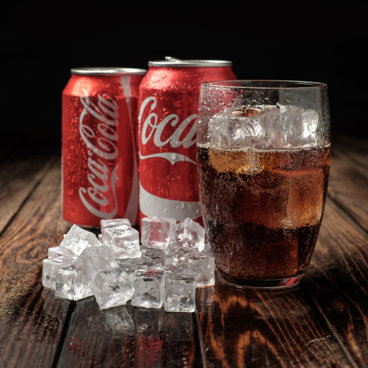 Man's Failed Attempt to Pour a Coke in Antarctica Immediately Goes