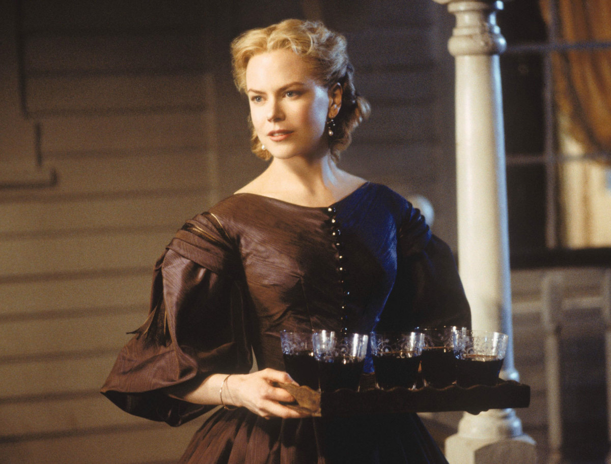 10 Best Brown Costumes from Period Movies