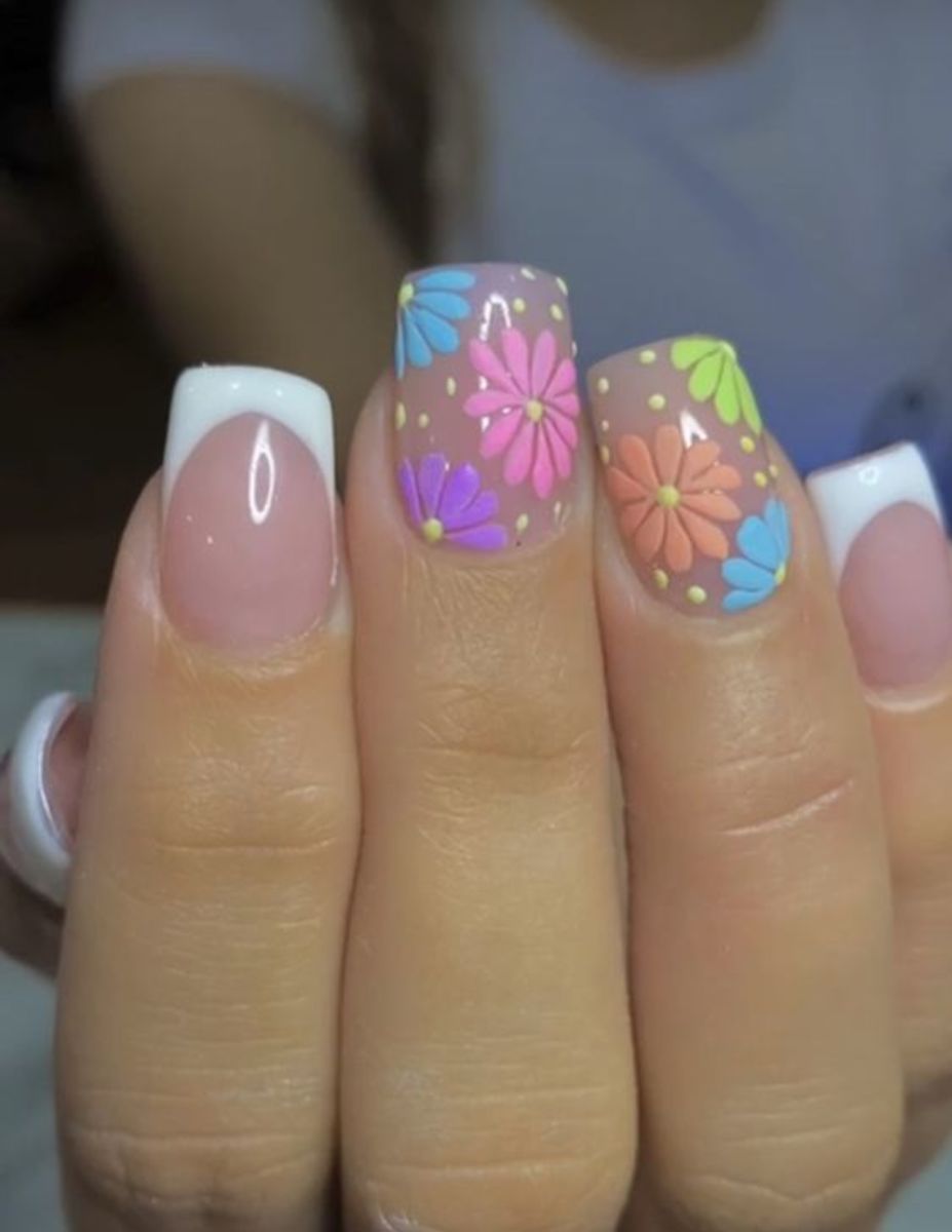 The 12 Best Tropical Beach Nail Designs You Should Try | ND Nails Supply