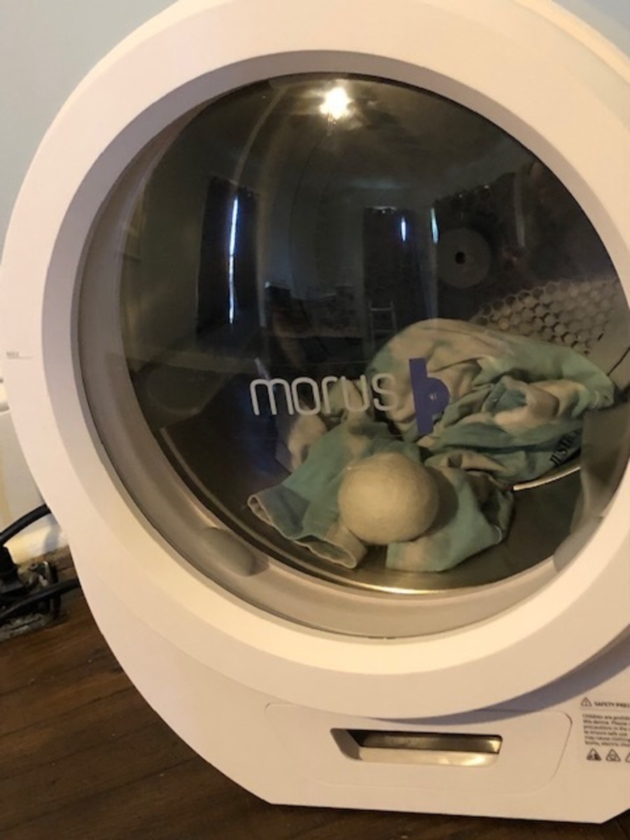 Morus Zero Portable Clothes Dryer Review For RV & Travel Use