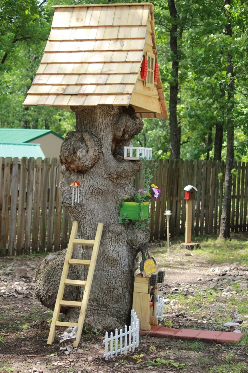 Creative Ways to Repurpose Tree Stumps - FeltMagnet