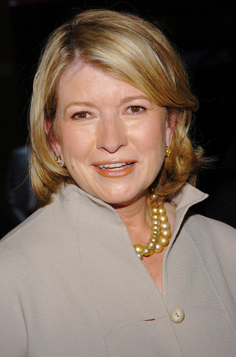 Martha Stewart's Secret Trick for Cooking Lobster Is So On-Brand ...