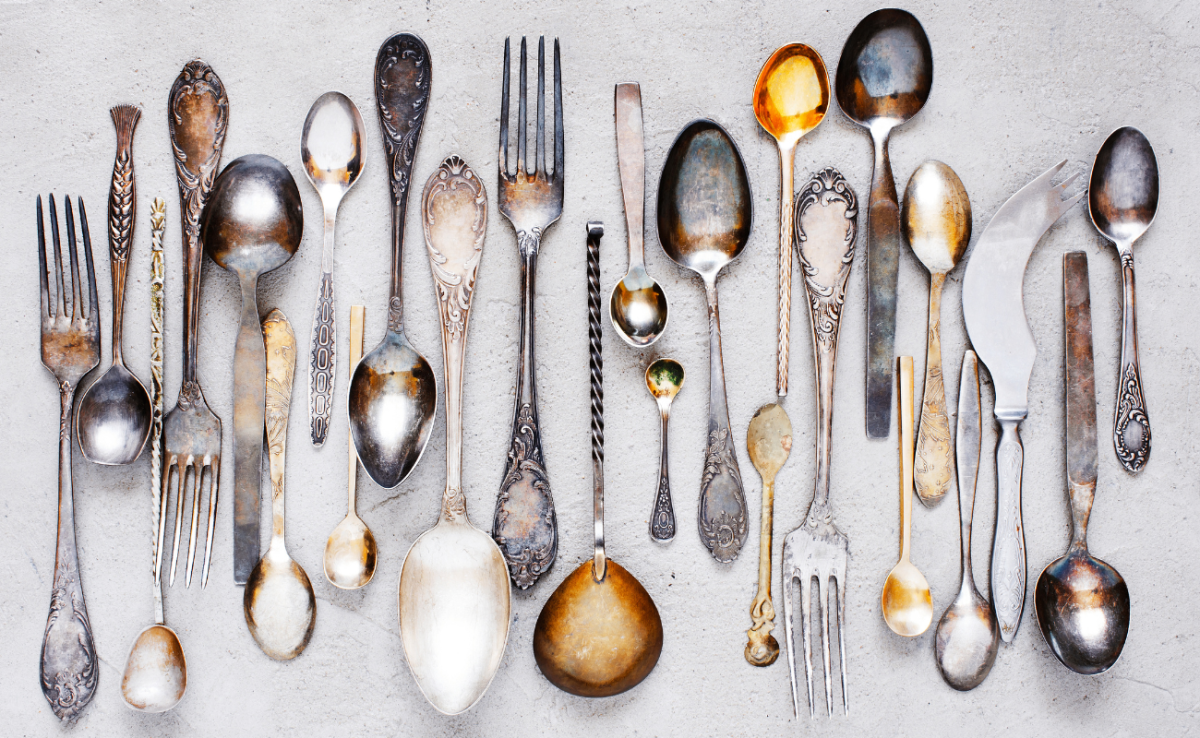 9 Tips on Cleaning and Caring for Silverplate Flatware or Silverware
