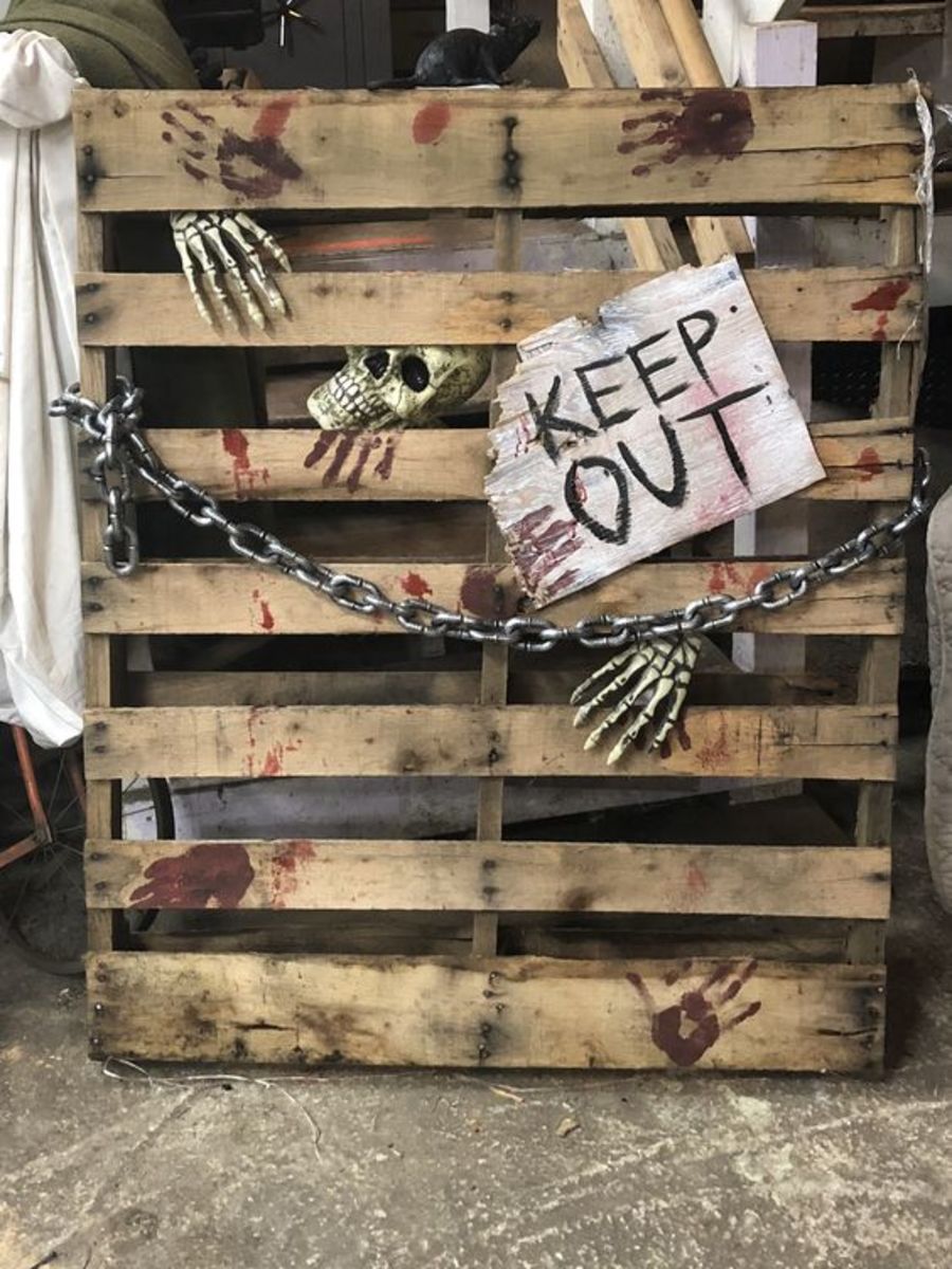 Halloween pallet clearance ideas