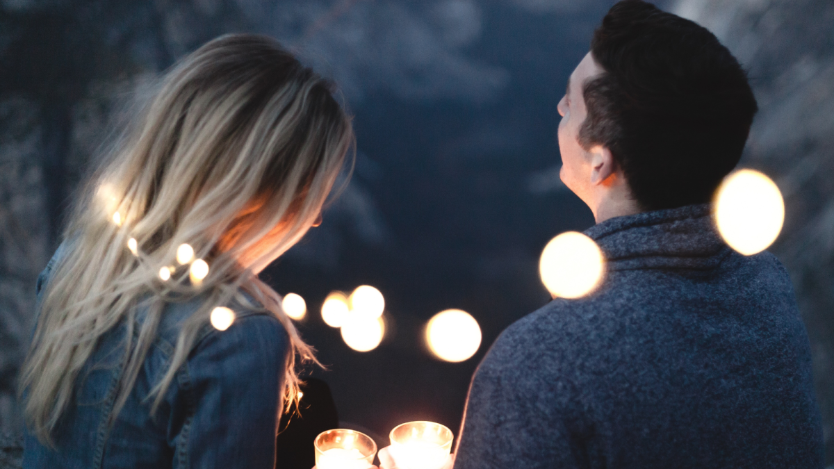How to Tell If You Love Someone (7 Signs You’re in Love)