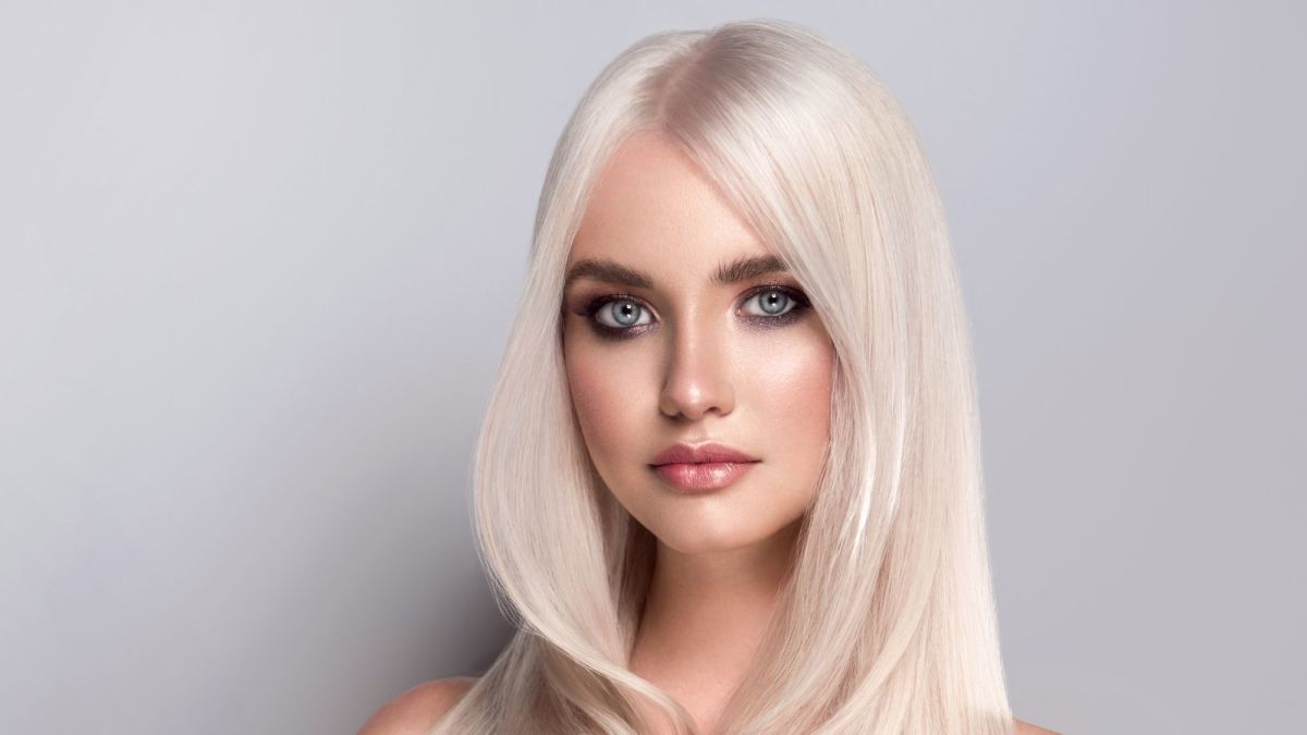 How to Remove Brassy Tones From Bleached Blonde Hair