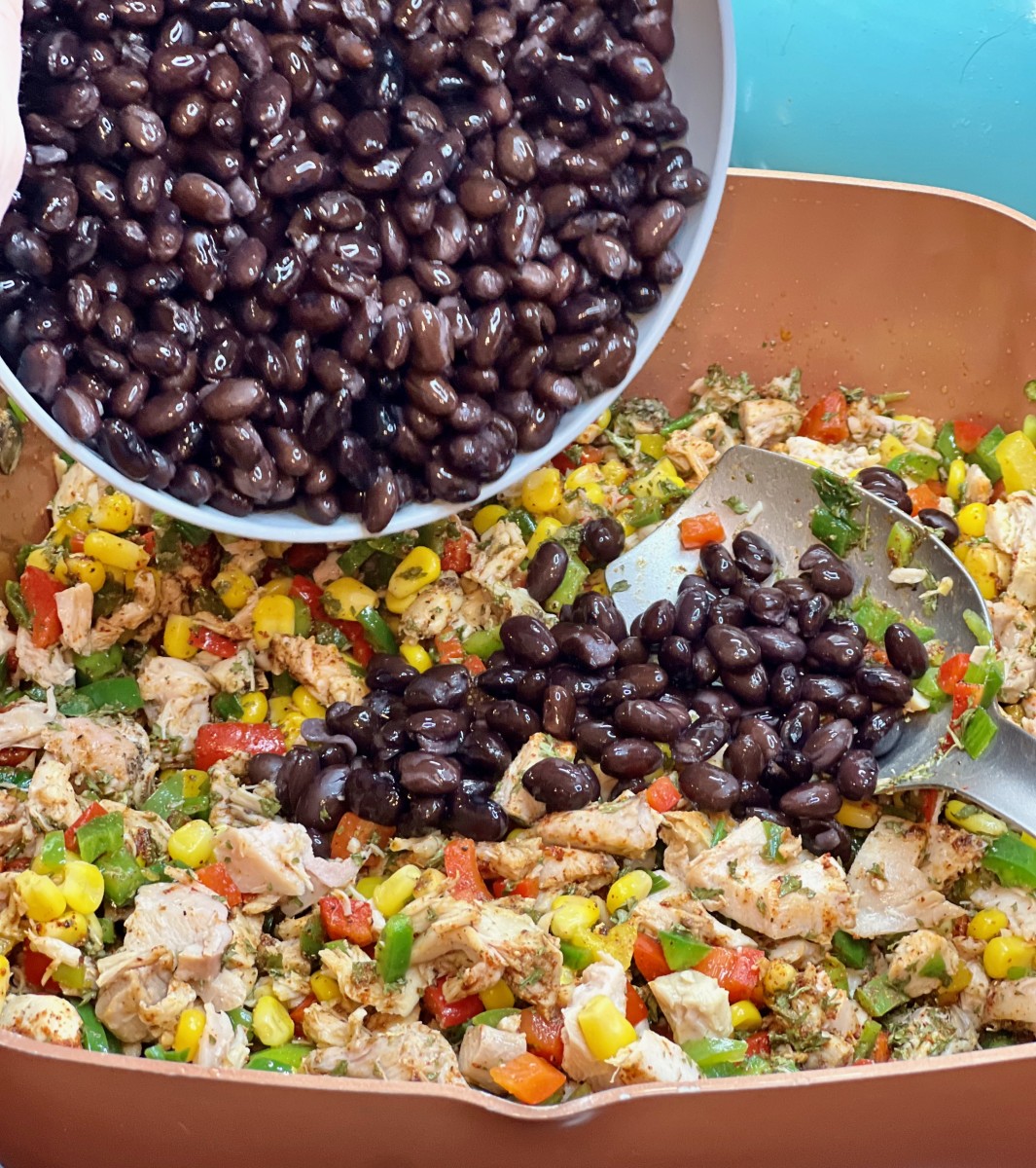 Copycat Chili's Southwest Egg Rolls Delishably