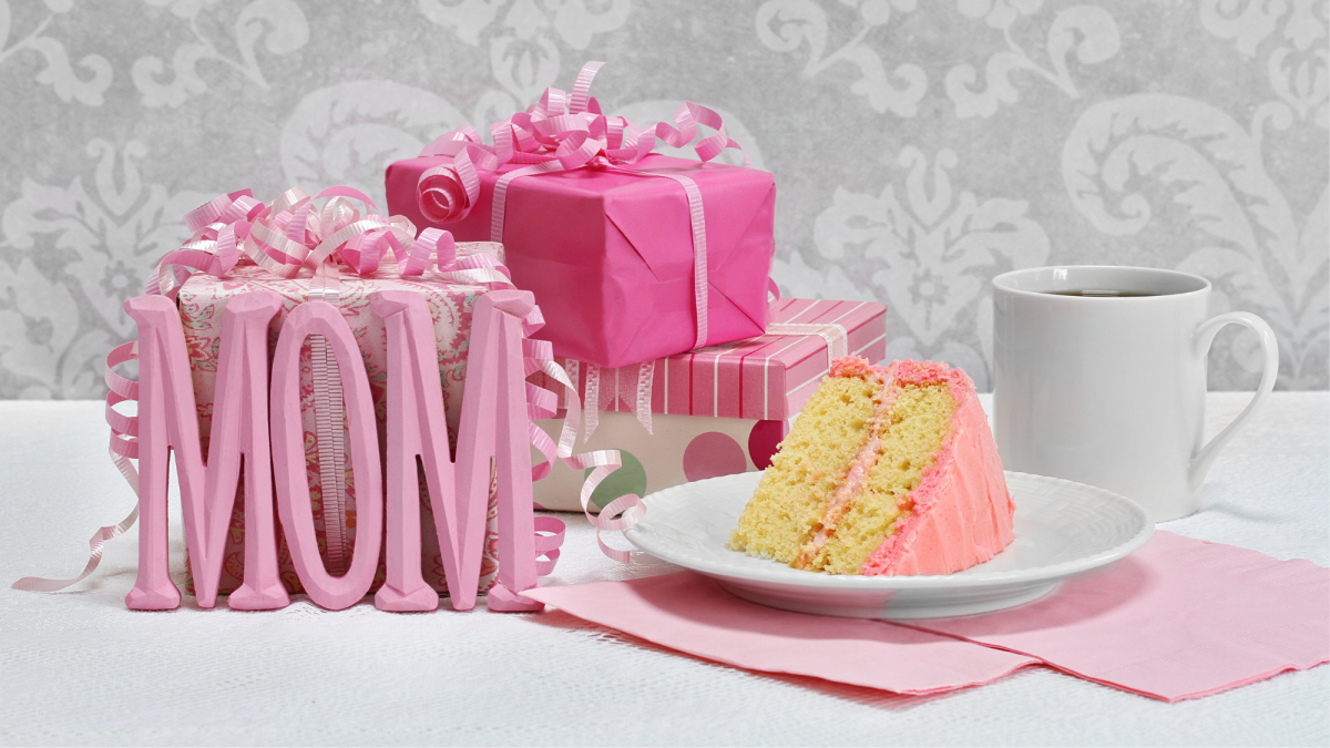 50+ Funny Birthday Greetings for Your Mom