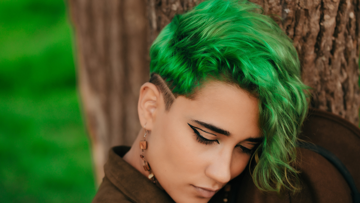 DIY Hair: 10 Green Hair Color Ideas