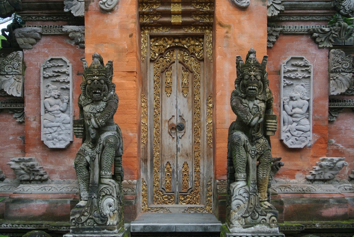 Why Is Bali a Hindu Island in a Muslim Country?
