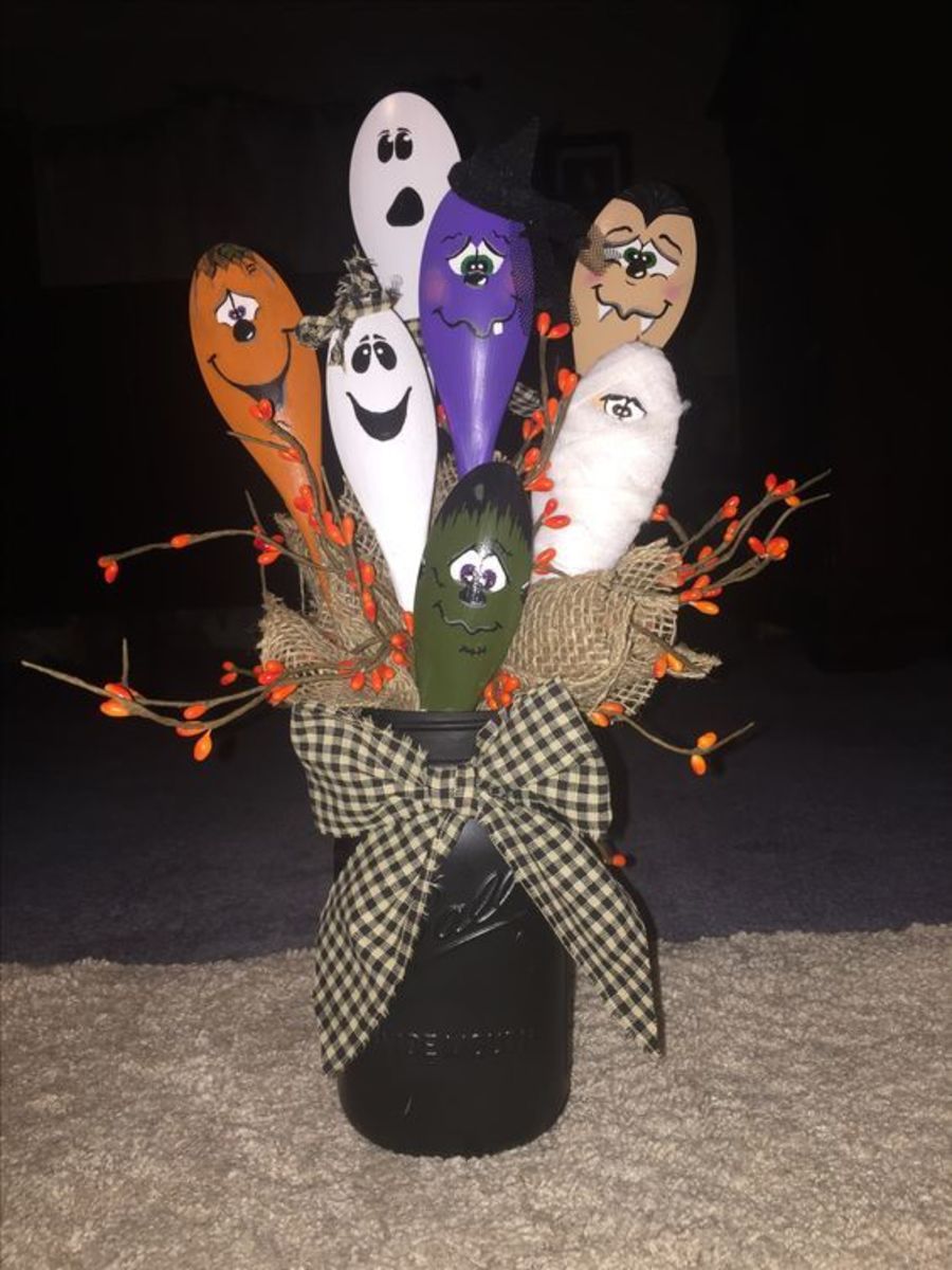 SPOOKY Halloween Paper Mache DIY Decoration · Artsy Fartsy Life