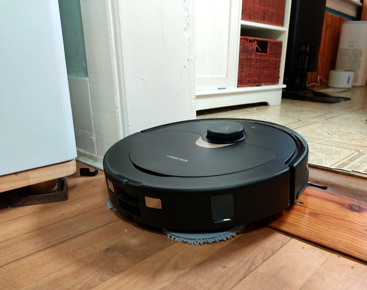Review of the Roborock Q Revo Robot Vacuum and Mop