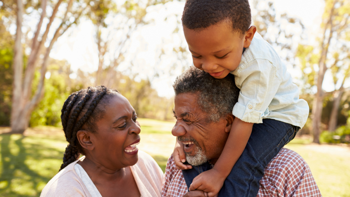 40+ Ways to Be a Better Grandparent to Your Grandchildren