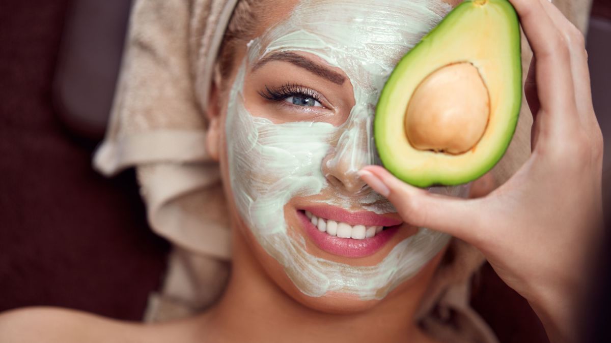 5 Homemade Avocado Face Masks for Beautiful Skin