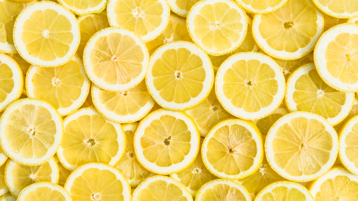 Top 3 Lemon Face Mask Recipes for Fresh and Bright Skin