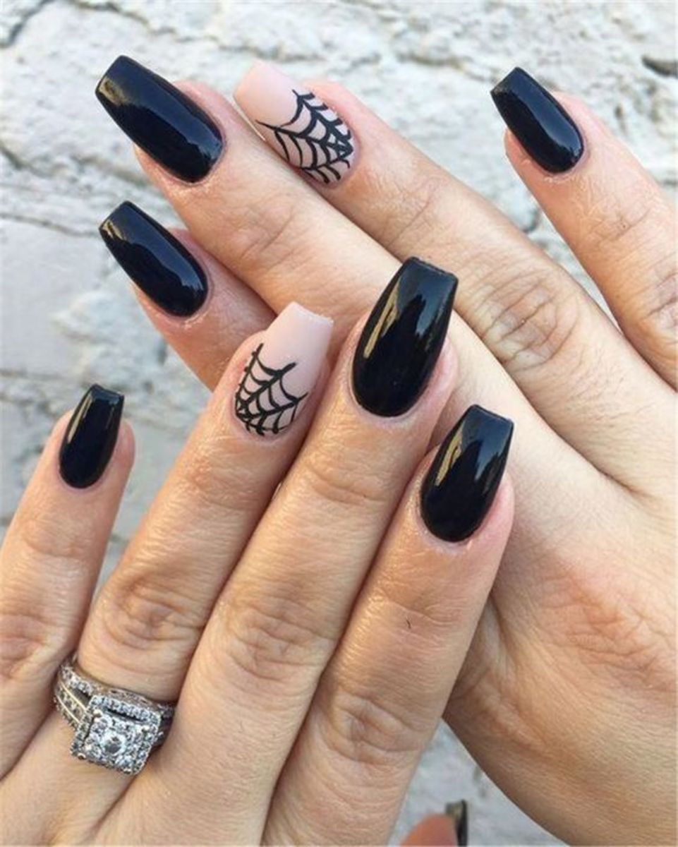 25 Halloween Nail Art Ideas That Look Scary Good | Darcy