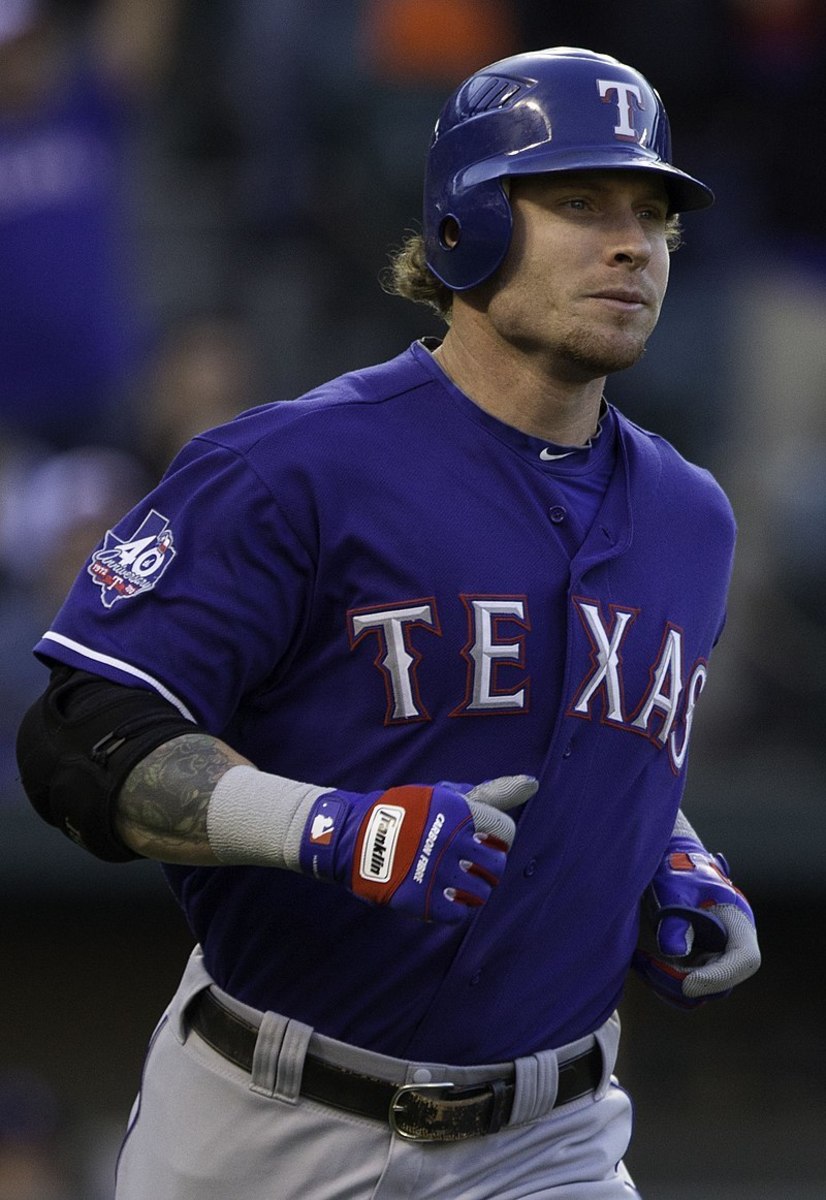 Josh Hamilton headed to left field, middle of lineup with Texas