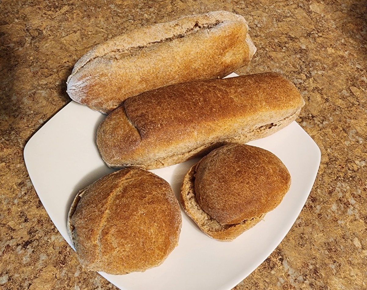 Whole Wheat Hot Dog and Hamburger Buns: Bread Machine Recipe