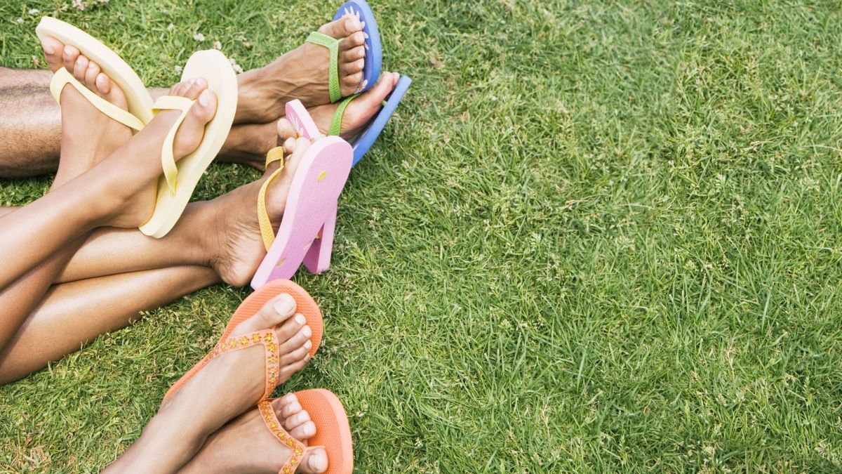 Tips and Ideas on How to Decorate Your Own Flip-Flops