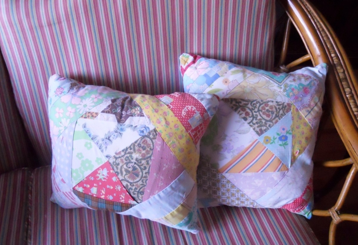 How to Make Throw Pillows From a Quilt or Vintage Handkerchief