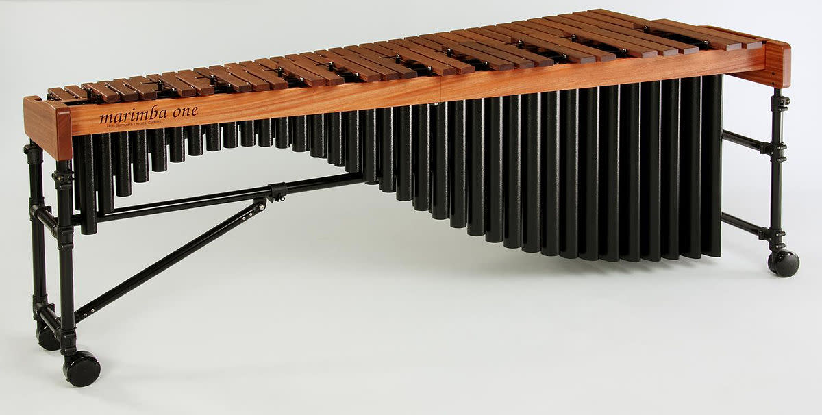 Afrikanska slagverksinstrumentAfrikanska slagverksinstrument  