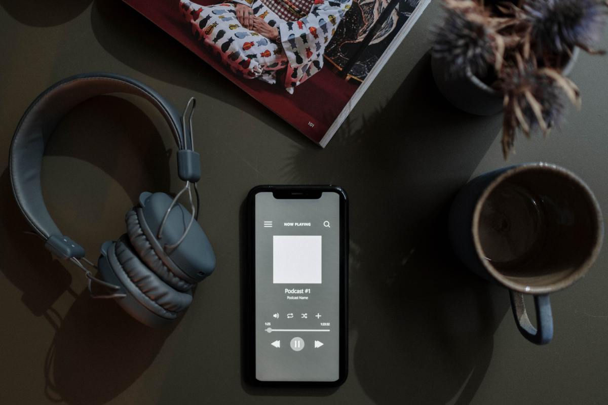 The Best Podcasts for Women's Health and Wellness